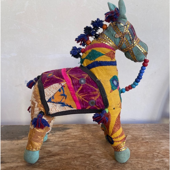 HANDMADE INDIAN HORSE DECOR 1970s Exceptional Detail Embroidered Beaded Mirrors - Picture 11 of 11